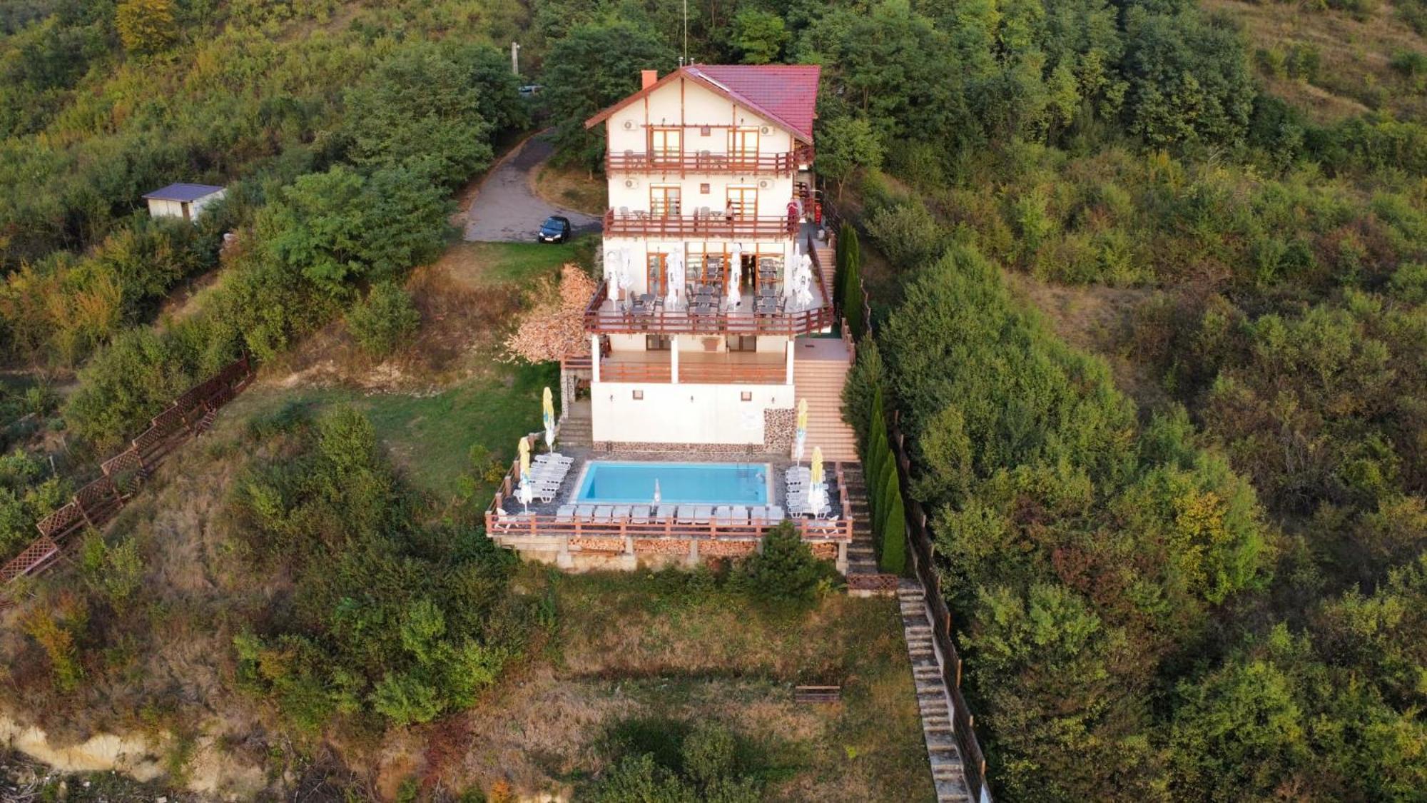 Pensiunea Belvedere Cincis Εξωτερικό φωτογραφία