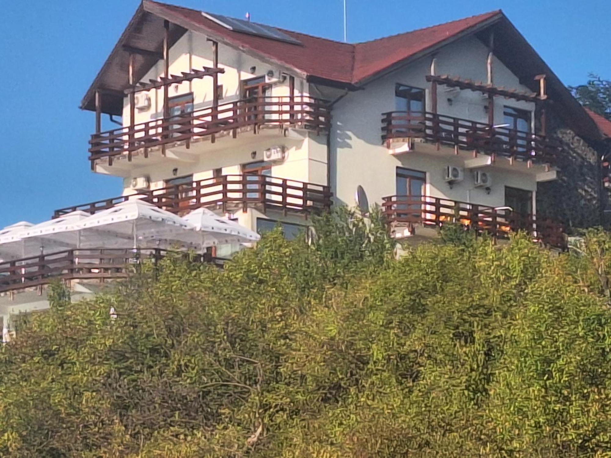 Pensiunea Belvedere Cincis Εξωτερικό φωτογραφία