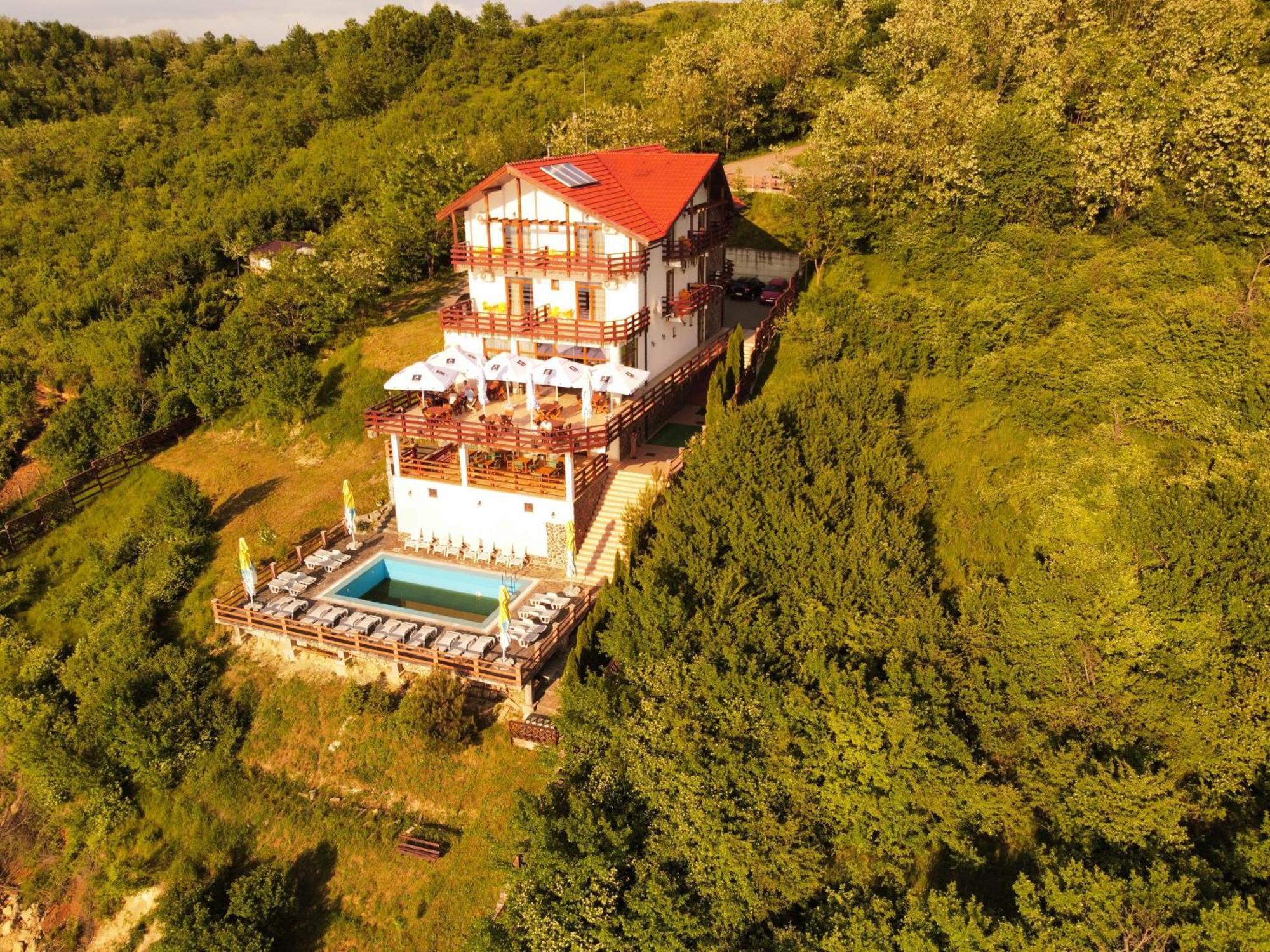 Pensiunea Belvedere Cincis Εξωτερικό φωτογραφία